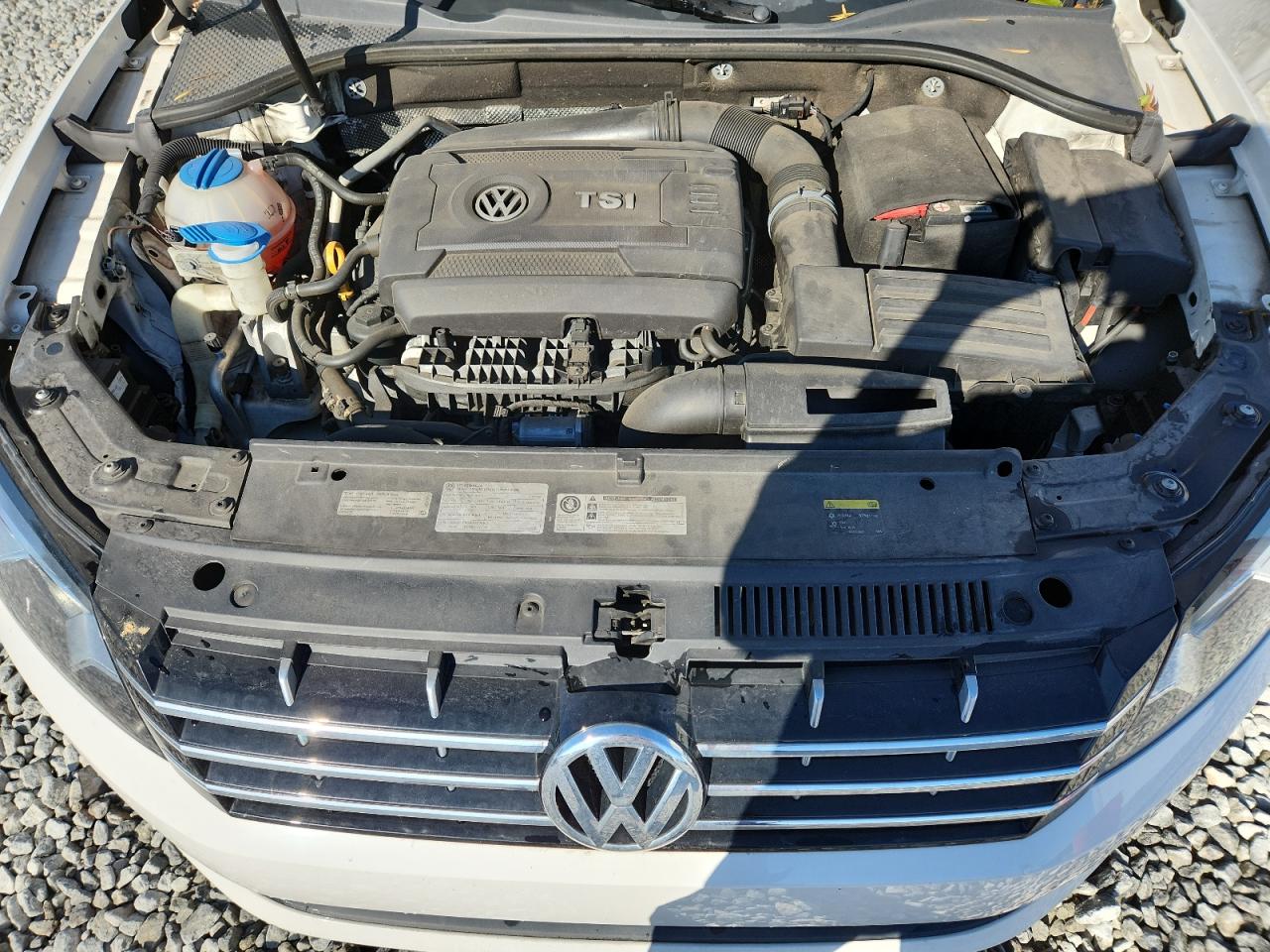 2015 Volkswagen Passat Se VIN: 1VWBS7A34FC020440 Lot: 86135915