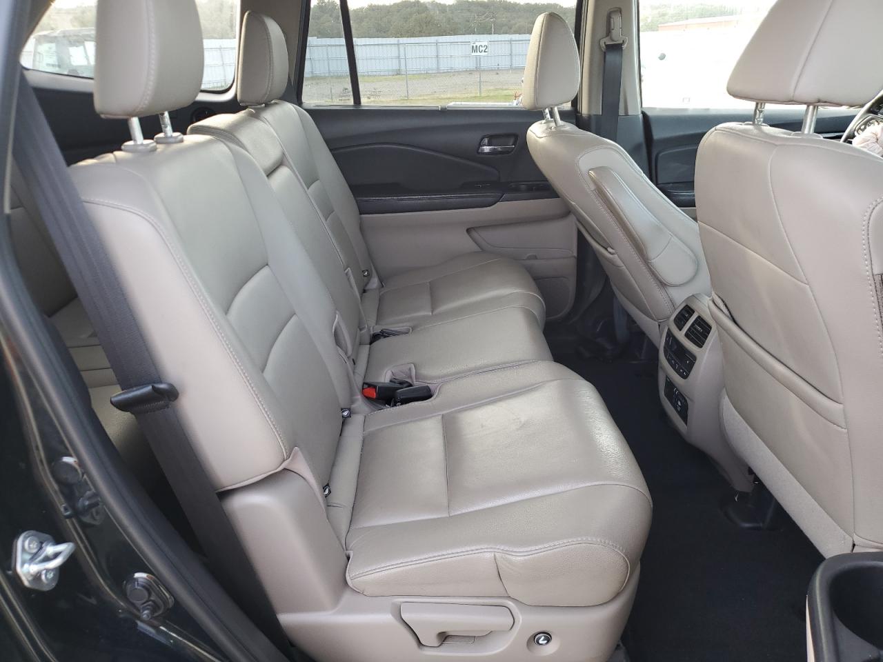 2019 Honda Pilot Touring VIN: 5FNYF5H98KB009082 Lot: 90970325