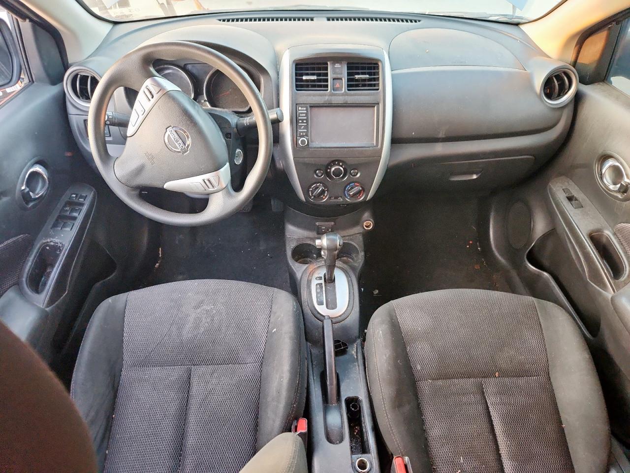 2019 Nissan Versa S VIN: 3N1CN7AP8KL828373 Lot: 84943885