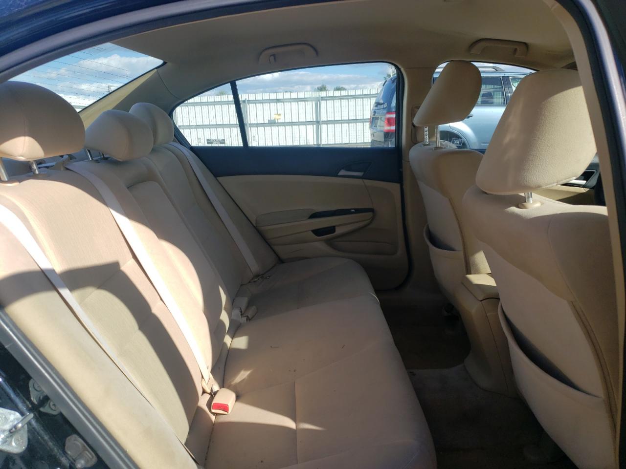 2011 Honda Accord Lxp VIN: 1HGCP2F43BA104222 Lot: 85323455