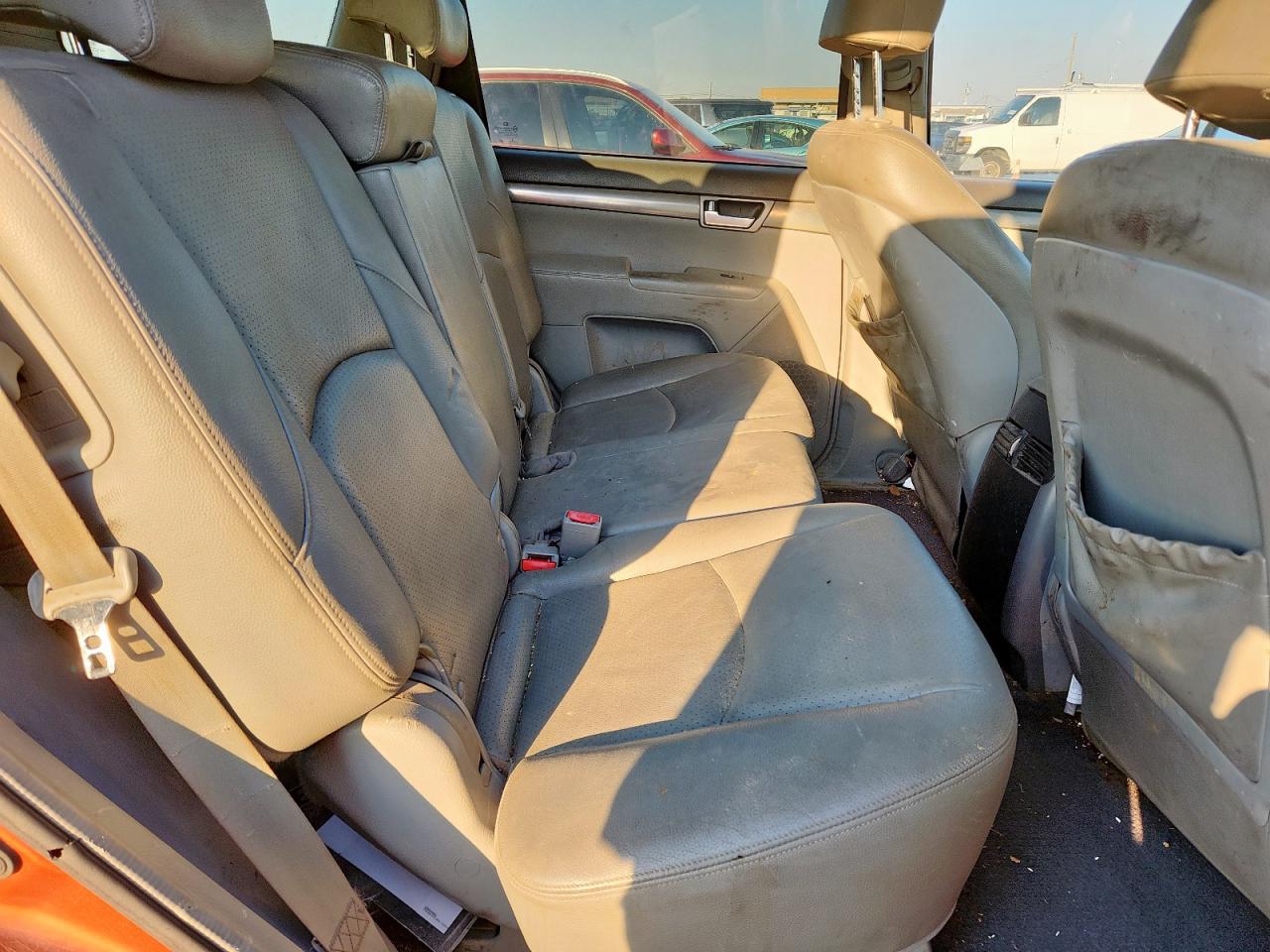 2009 Kia Borrego Lx VIN: KNDJJ741395023706 Lot: 86700535