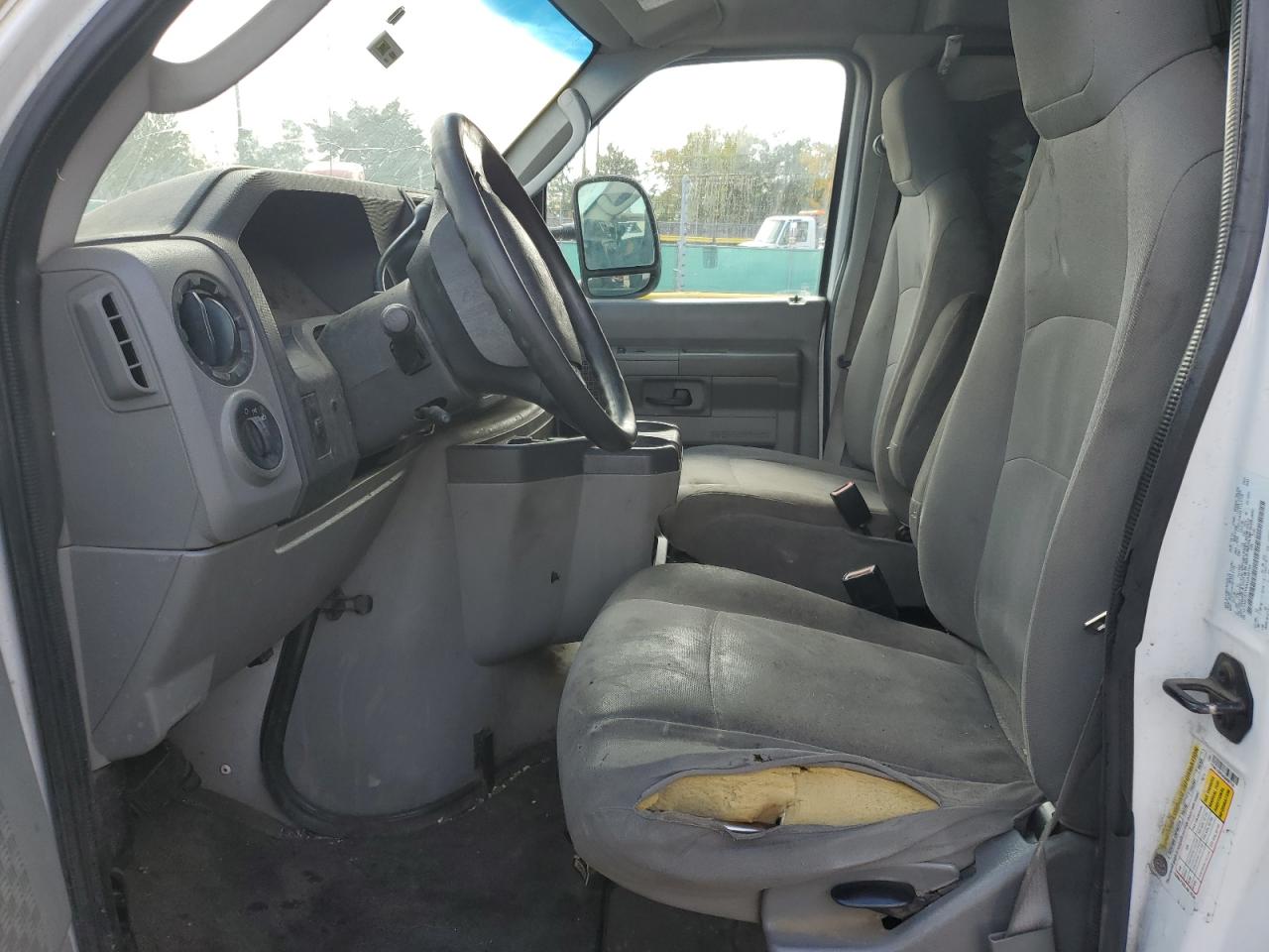 2010 Ford Econoline E150 Van VIN: 1FTNE1EW5ADA69724 Lot: 85286095