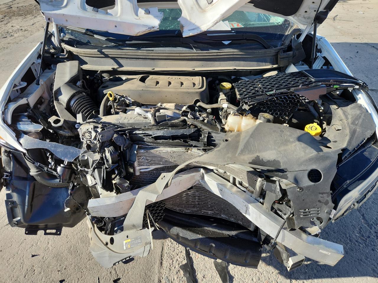 2019 Jeep Cherokee Limited VIN: 1C4PJMDN9KD147356 Lot: 84815255