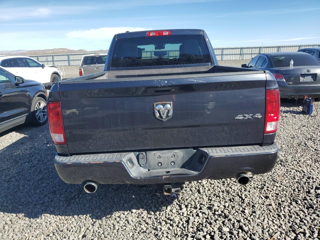 2017 Ram 1500 St VIN: 1C6RR7FT7HS560855 Lot: 85206545