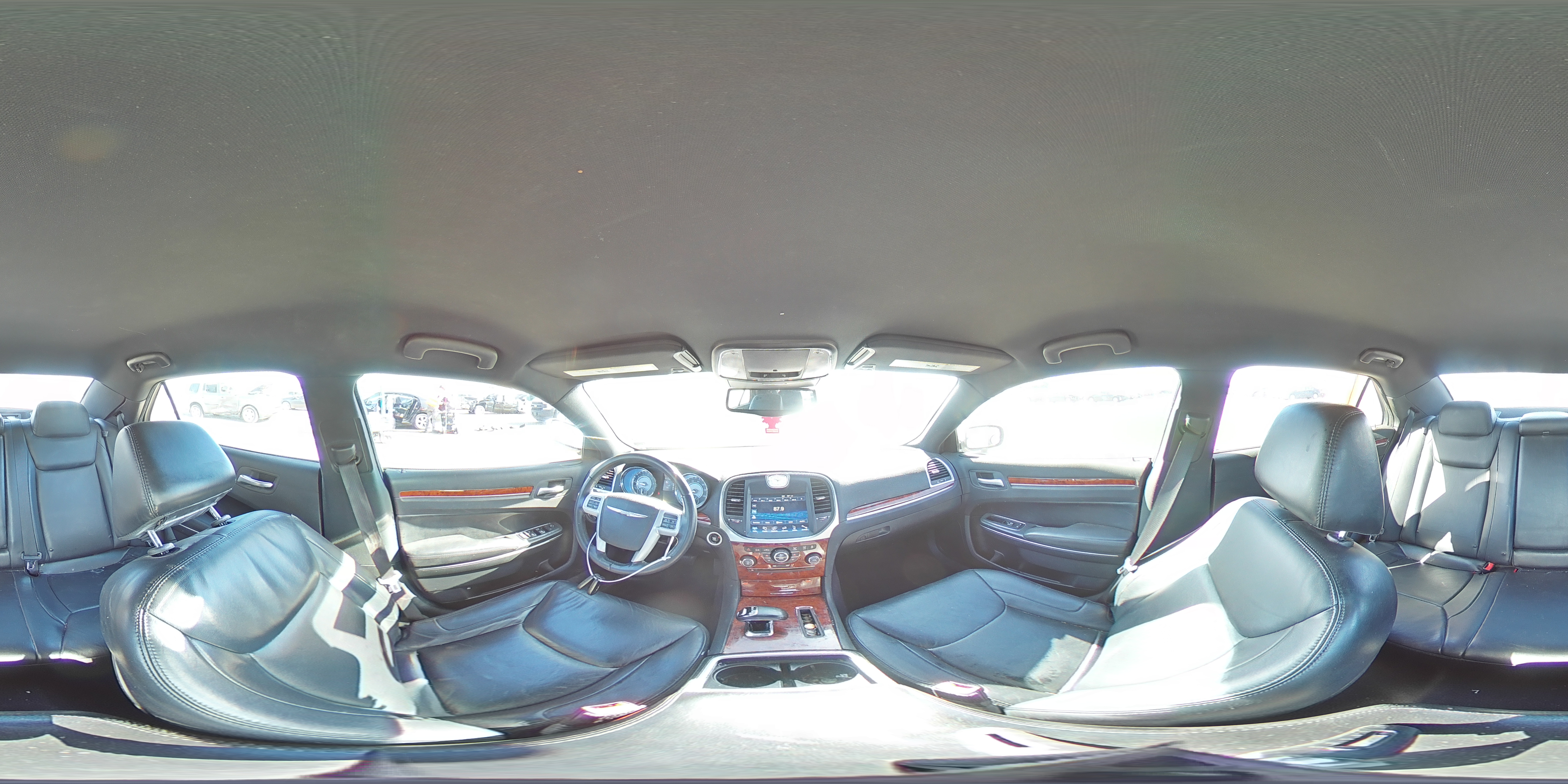 2013 Chrysler 300 VIN: 2C3CCAAG0DH658431 Lot: 82702025