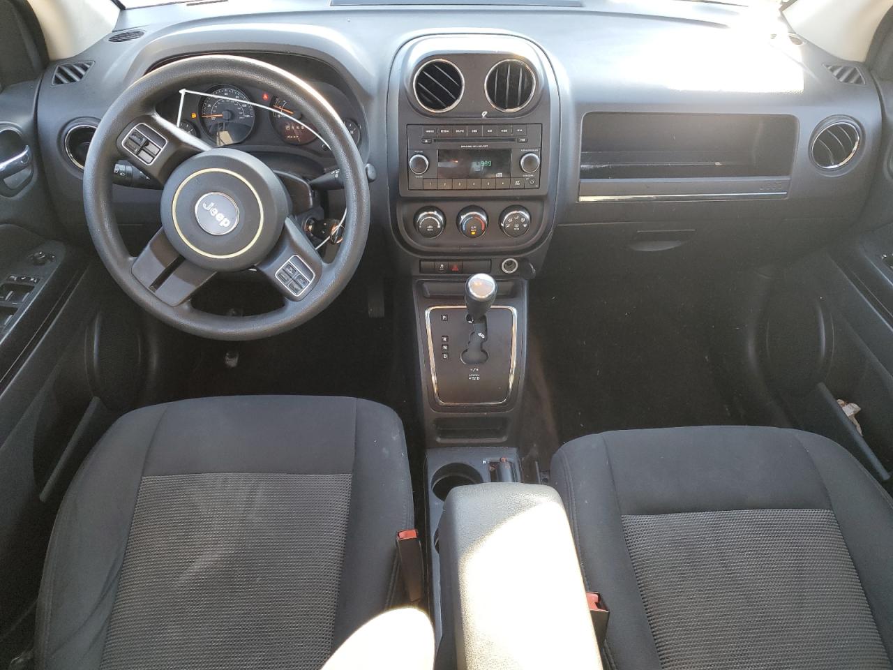 2015 Jeep Compass Sport VIN: 1C4NJCBA1FD124533 Lot: 82342125