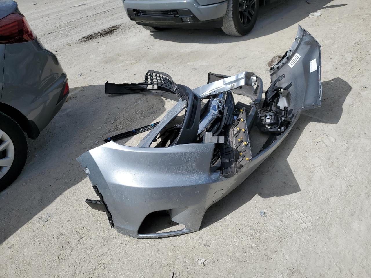 2015 Toyota Highlander Xle VIN: 5TDKKRFH0FS099509 Lot: 85532855