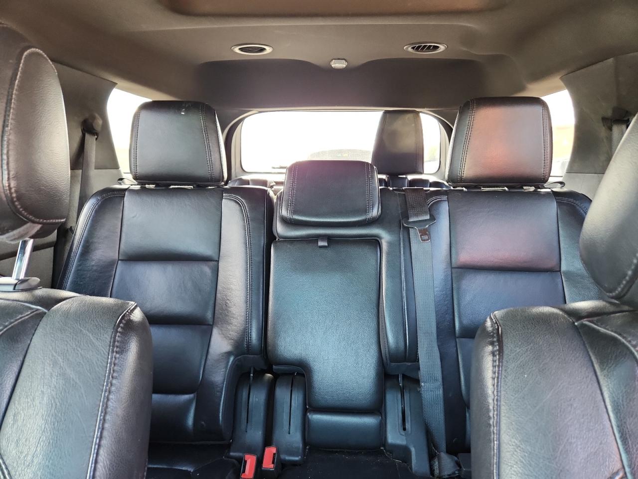 2011 Ford Explorer Limited VIN: 1FMHK8F82BGA27604 Lot: 82005615