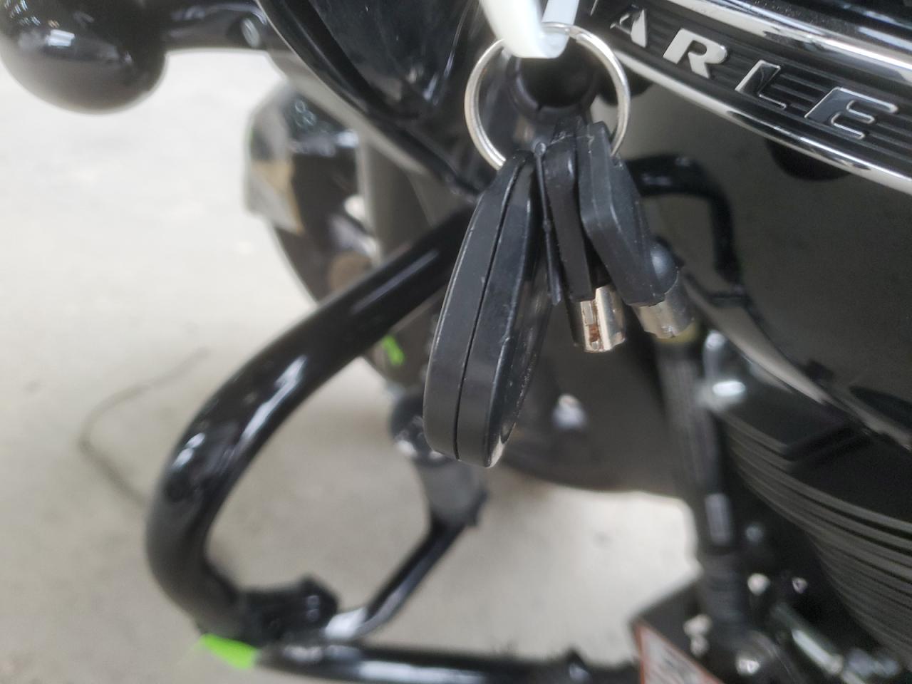 2019 Harley-Davidson Fltrxs VIN: 1HD1KTP18KB645144 Lot: 84891245