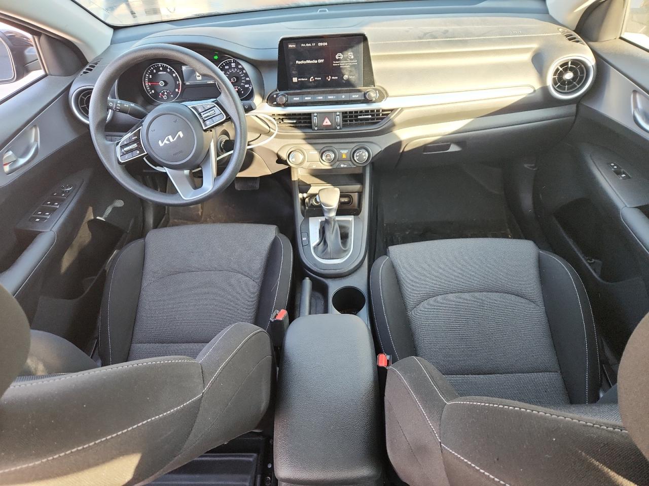 2023 Kia Forte Lx VIN: 3KPF24AD2PE686654 Lot: 82503665