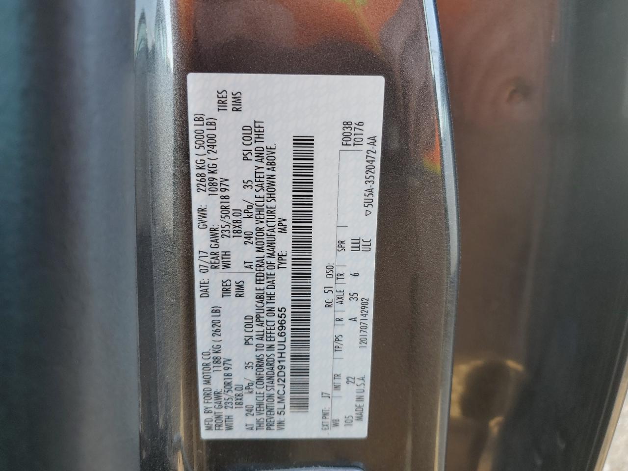 2017 Lincoln Mkc Select VIN: 5LMCJ2D91HUL69655 Lot: 82684885