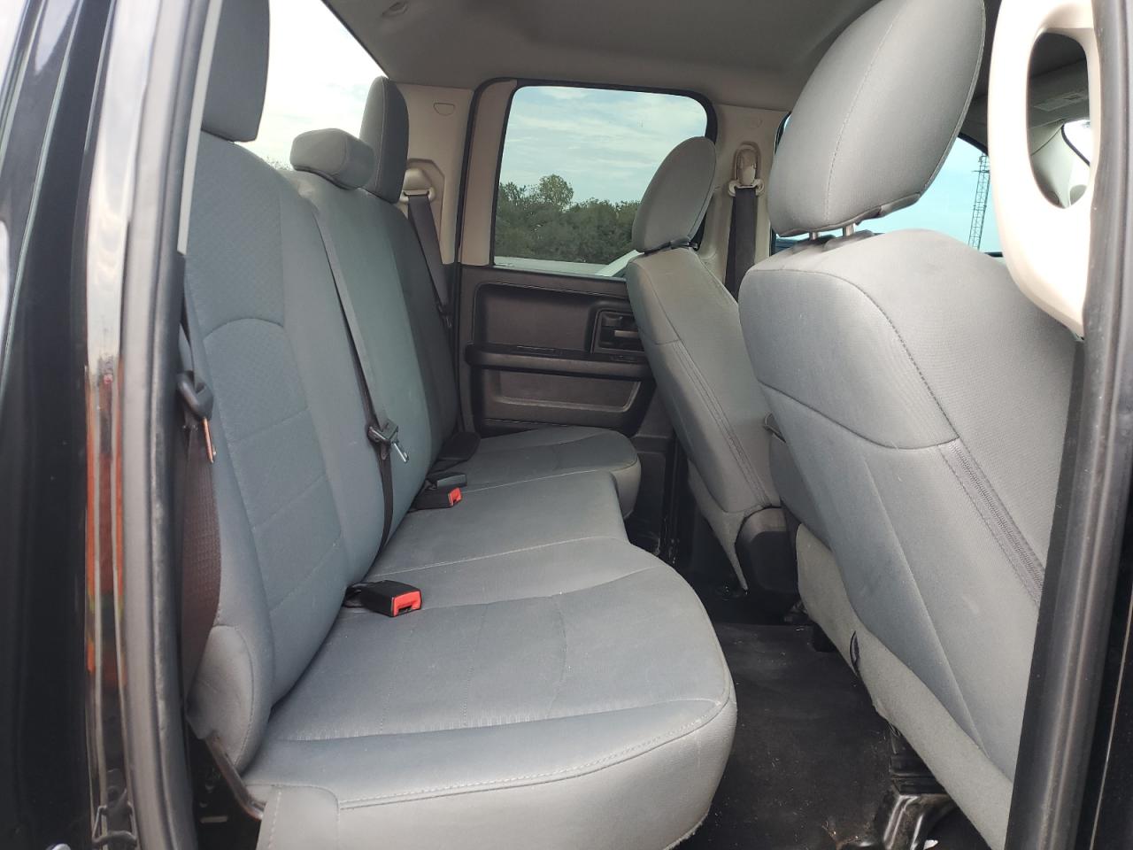 2017 Ram 1500 St VIN: 1C6RR6FTXHS784101 Lot: 85707485