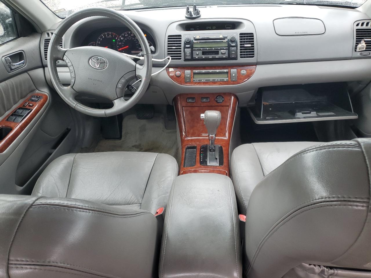 2005 Toyota Camry Le VIN: 4T1BF30K15U082567 Lot: 85659335