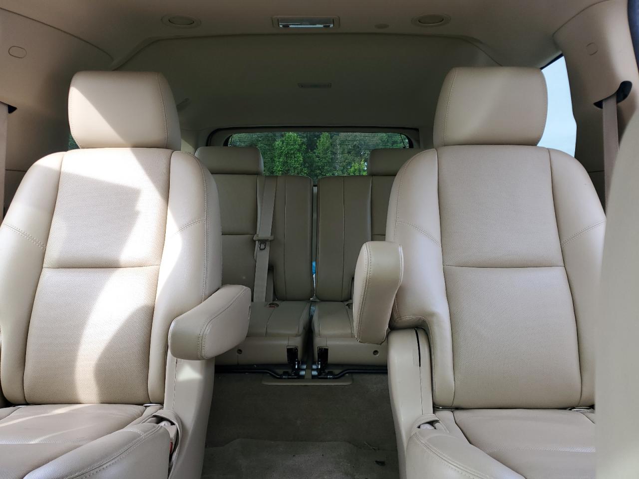 2011 GMC Yukon Xl C1500 Slt VIN: 1GKS1KE05BR274128 Lot: 86179855