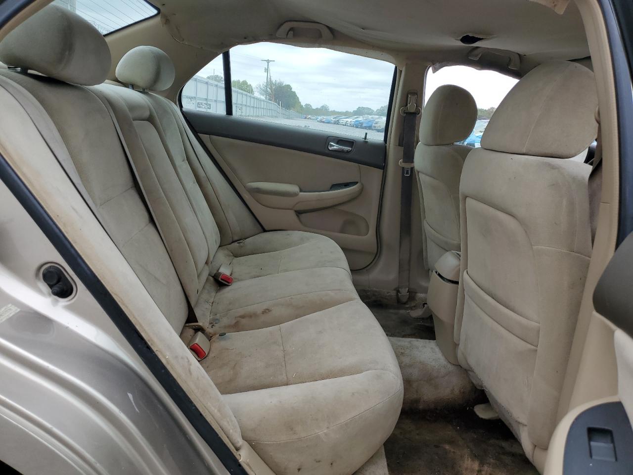 2007 Honda Accord Lx VIN: 3HGCM56467G700198 Lot: 85740445