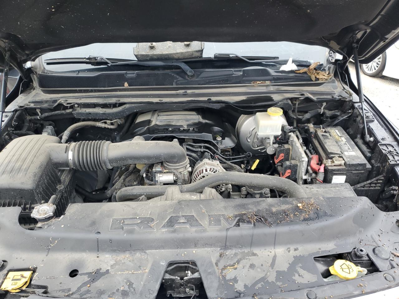 2019 Ram 1500 Laramie VIN: 1C6SRFJT8KN879612 Lot: 85004045