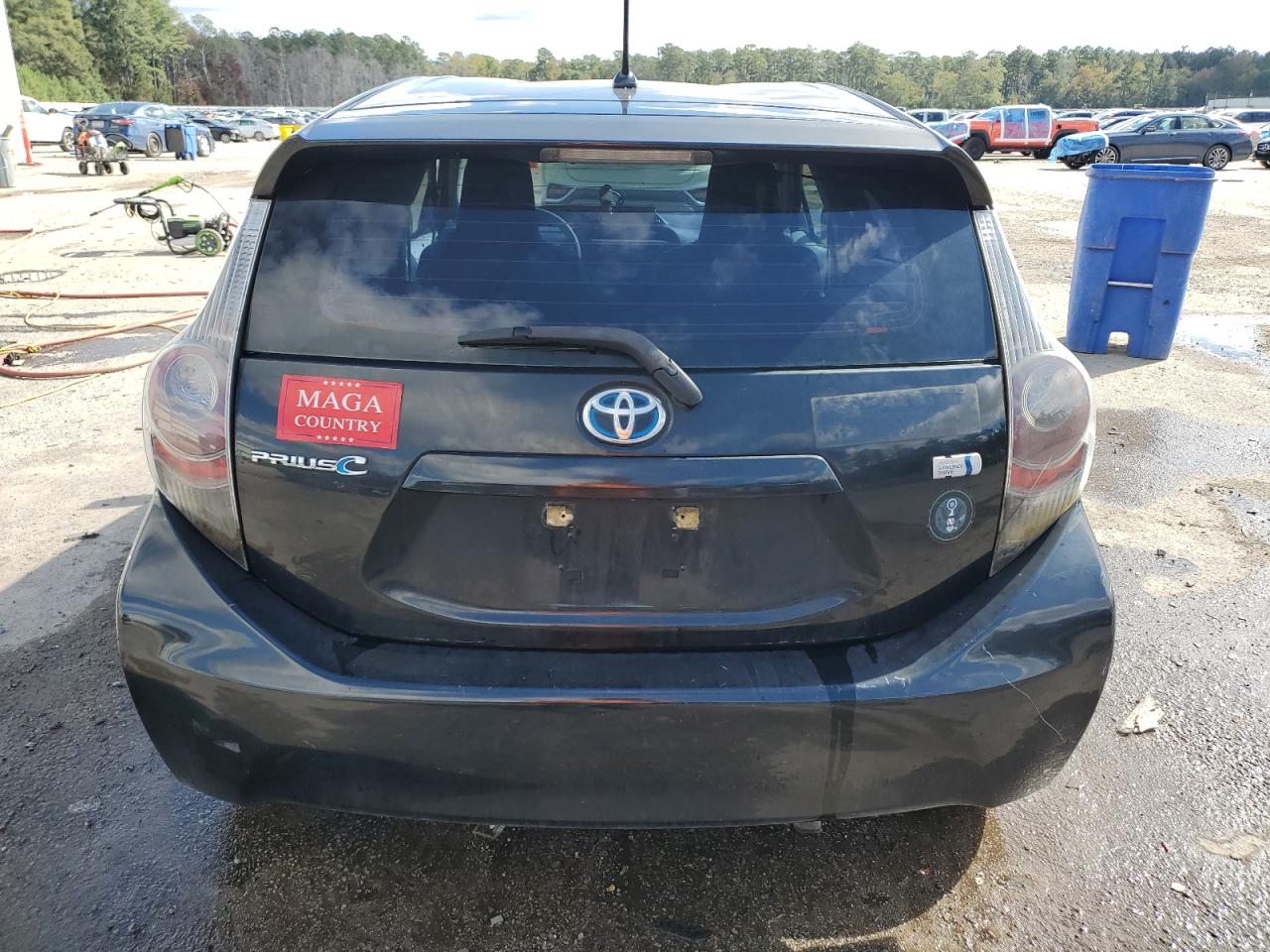 2013 Toyota Prius C VIN: JTDKDTB39D1531879 Lot: 89922655