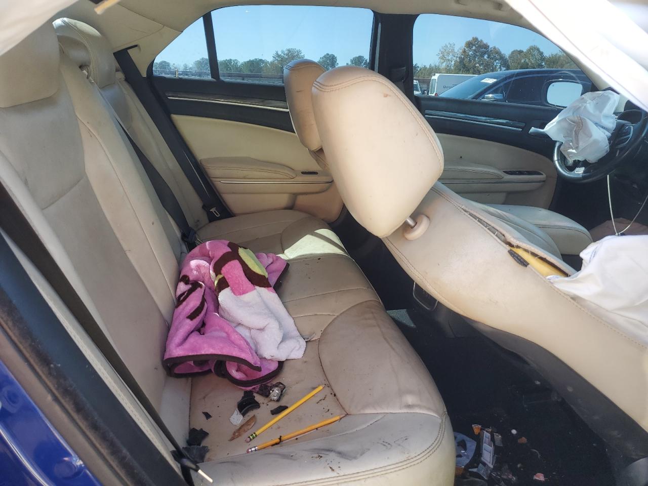 2020 Chrysler 300 Touring VIN: 2C3CCAAG6LH120234 Lot: 85850235