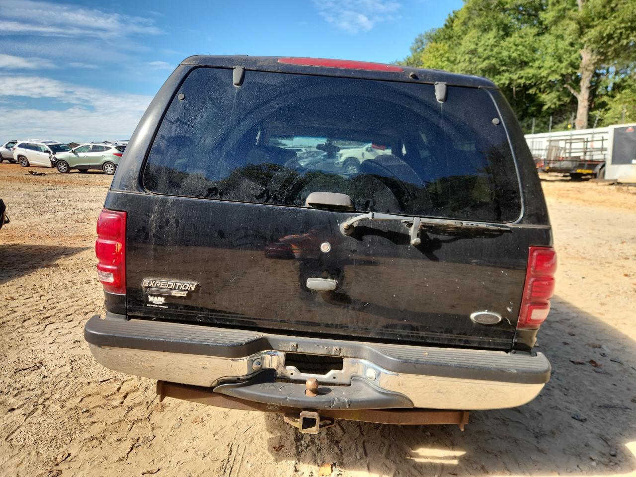 2002 Ford Expedition Eddie Bauer VIN: 1FMRU17L72LA41983 Lot: 84608035