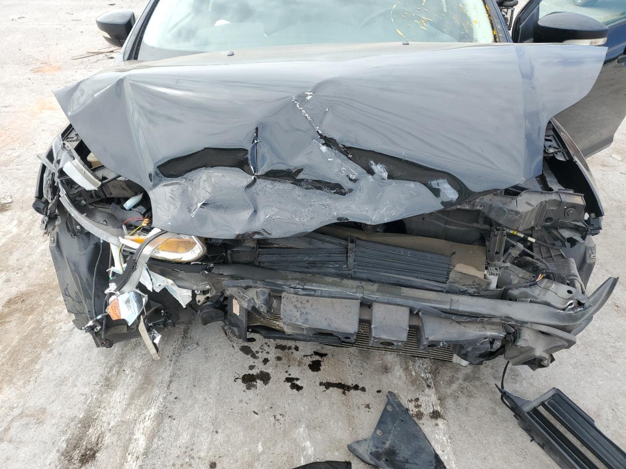 2014 Ford Focus Se VIN: 1FADP3K21EL419872 Lot: 85935585