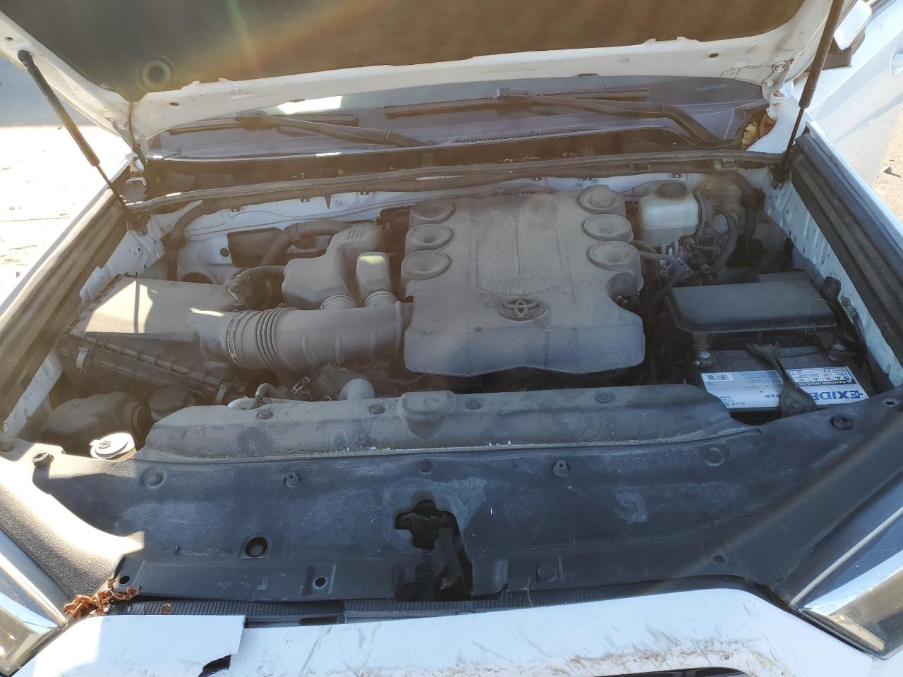 2015 Toyota 4Runner Sr5/Sr5 Premium VIN: JTEBU5JR3F5272511 Lot: 81996355