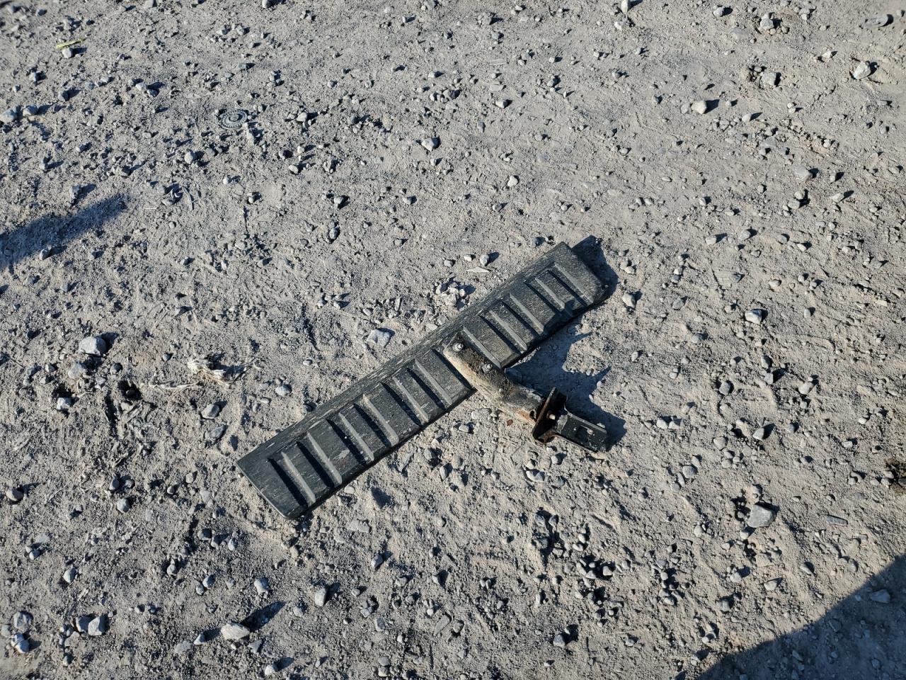 1999 Mazda Protege Dx VIN: JM1BJ222XX0145685 Lot: 87281435