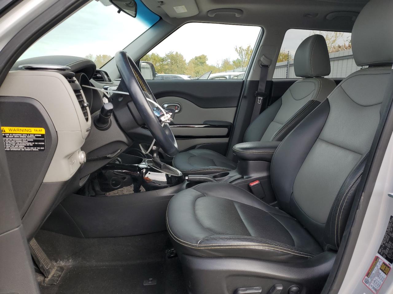 2016 Kia Soul + VIN: KNDJP3A56G7831371 Lot: 90889765