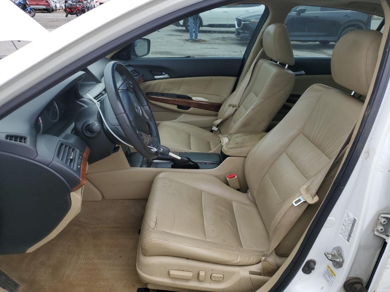 2011 Honda Accord Exl VIN: 1HGCP3F85BA025191 Lot: 82770545