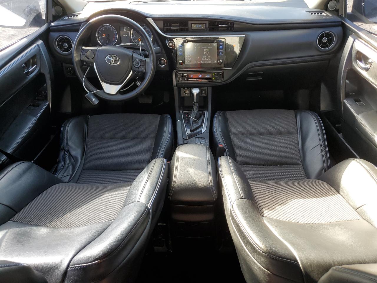 2017 Toyota Corolla L VIN: 5YFBURHE4HP603746 Lot: 81871625