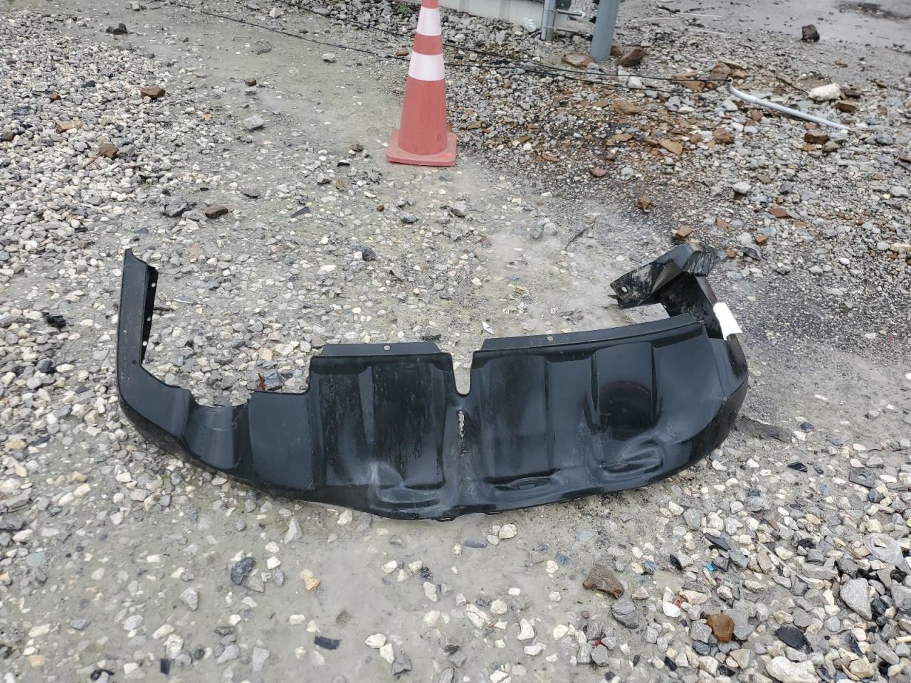 2010 Honda Cr-V Lx VIN: 3CZRE3H30AG703937 Lot: 87084735