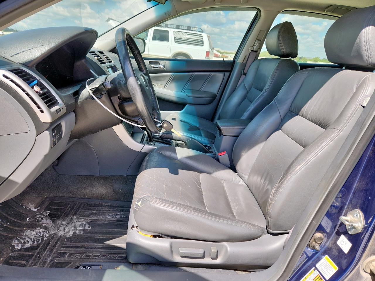 2004 Honda Accord Ex VIN: 1HGCM66894A037762 Lot: 85637775