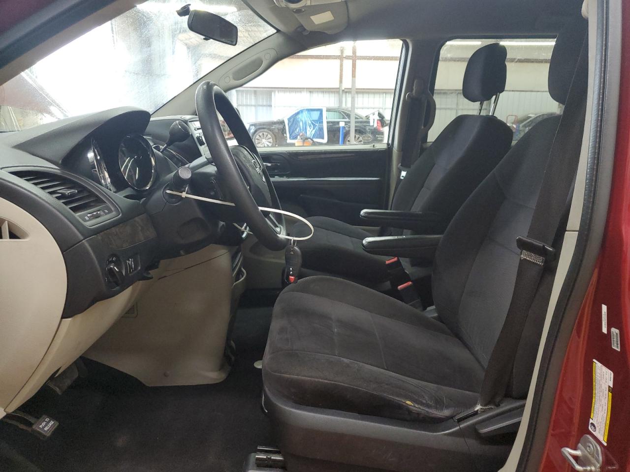 2011 Dodge Grand Caravan Express VIN: 2D4RN4DG2BR687002 Lot: 85269745