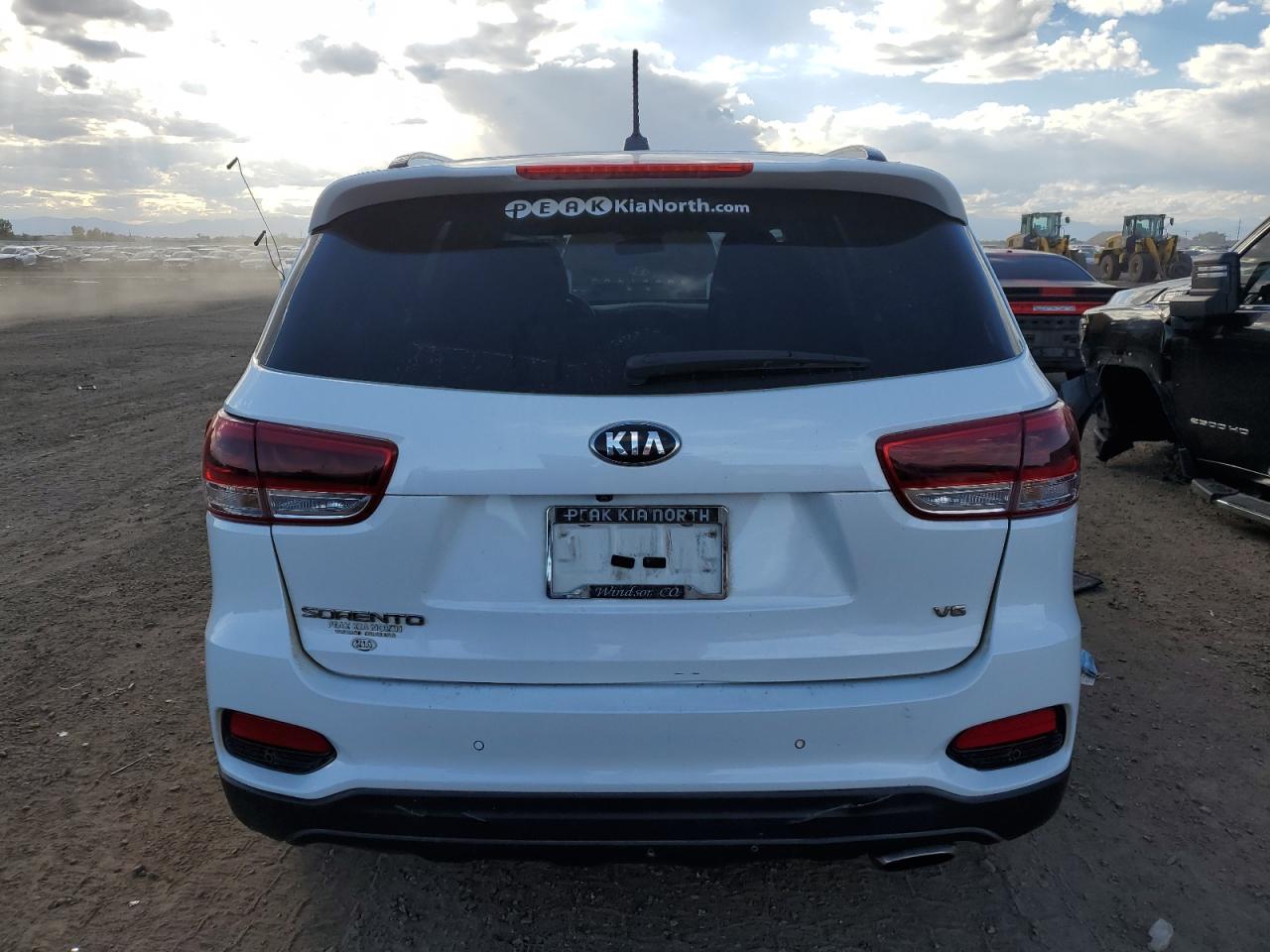 2019 Kia Sorento Lx VIN: 5XYPGDA55KG593332 Lot: 85096175