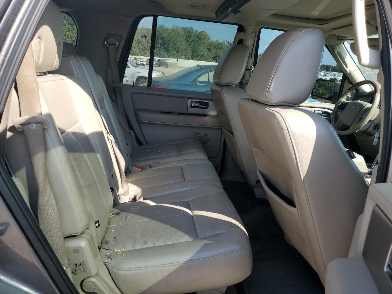 2010 Ford Expedition Limited VIN: 1FMJU2A5XAEB68159 Lot: 85534125