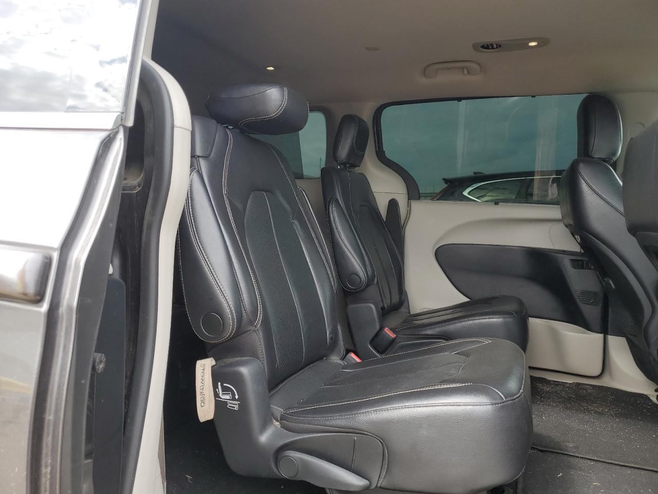 2022 Chrysler Pacifica Touring L VIN: 2C4RC1BG5NR133008 Lot: 85194545