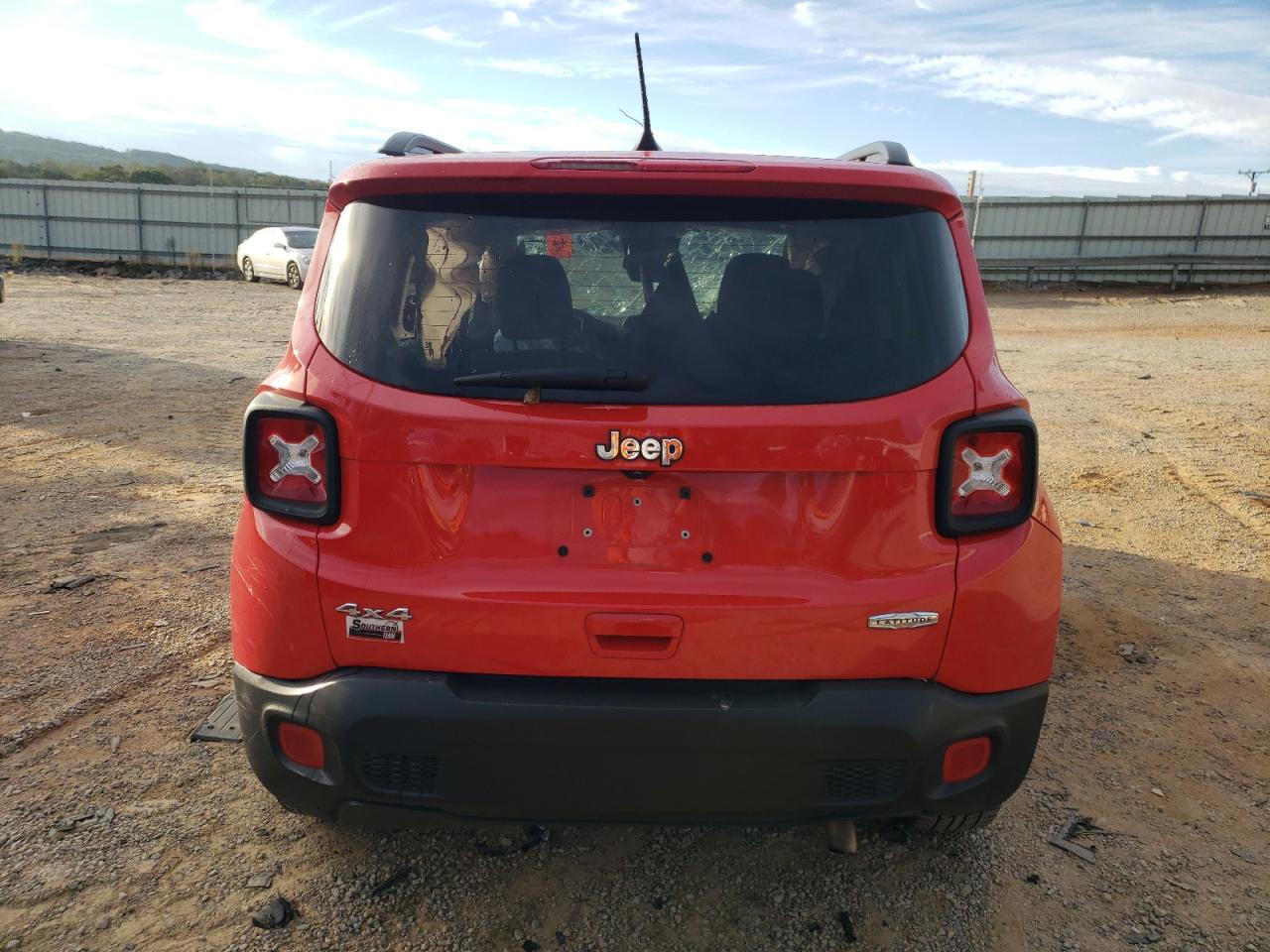 2018 Jeep Renegade Latitude VIN: ZACCJBBBXJPJ63803 Lot: 85151855