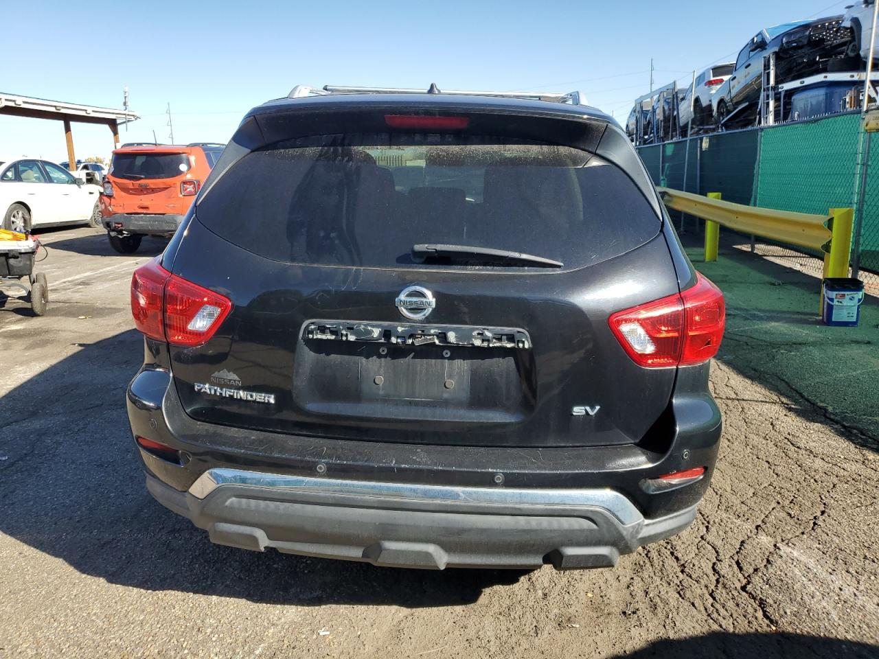 2018 Nissan Pathfinder S VIN: 5N1DR2MN1JC628735 Lot: 91045395