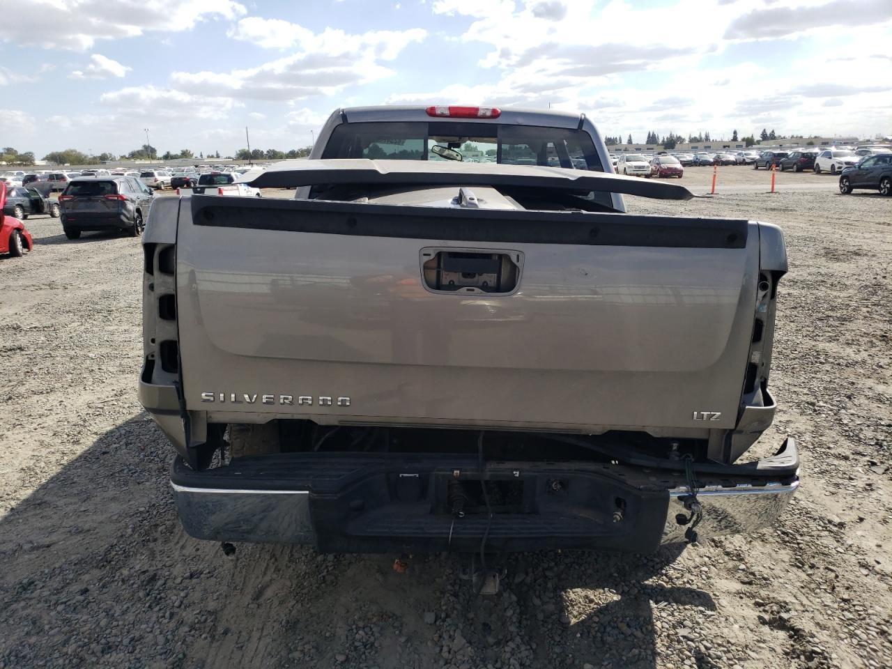 2008 Chevrolet Silverado C1500 VIN: 3GCEC130X8G135069 Lot: 82347485
