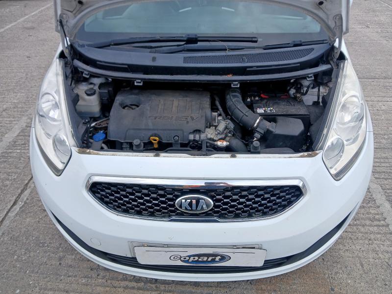 2014 KIA VENGA 1 AIR CRDI 