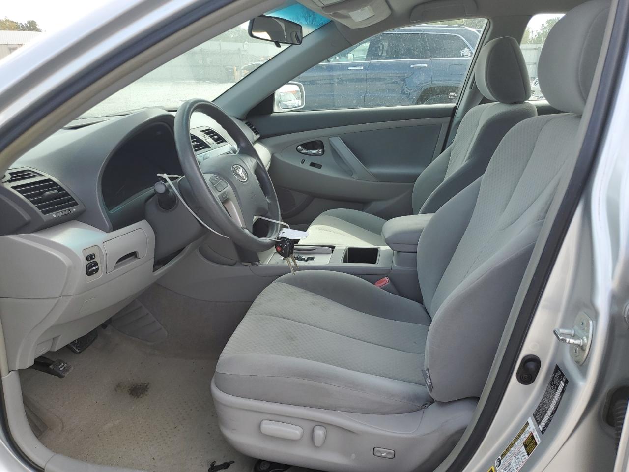 2009 Toyota Camry Base VIN: 4T1BE46K49U369987 Lot: 85082905