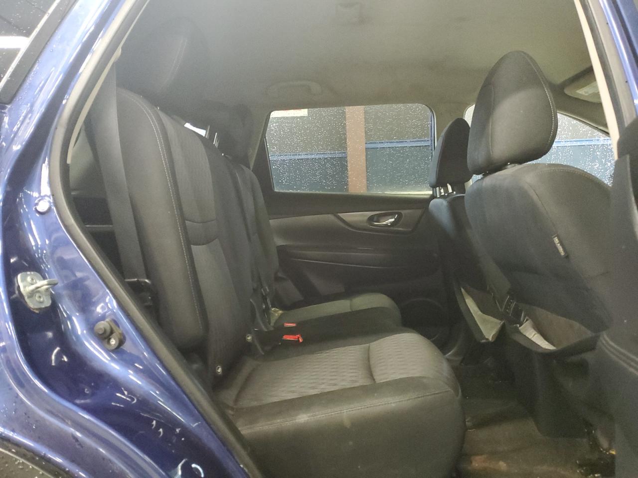 2018 Nissan Rogue S VIN: KNMAT2MT8JP603055 Lot: 85304745