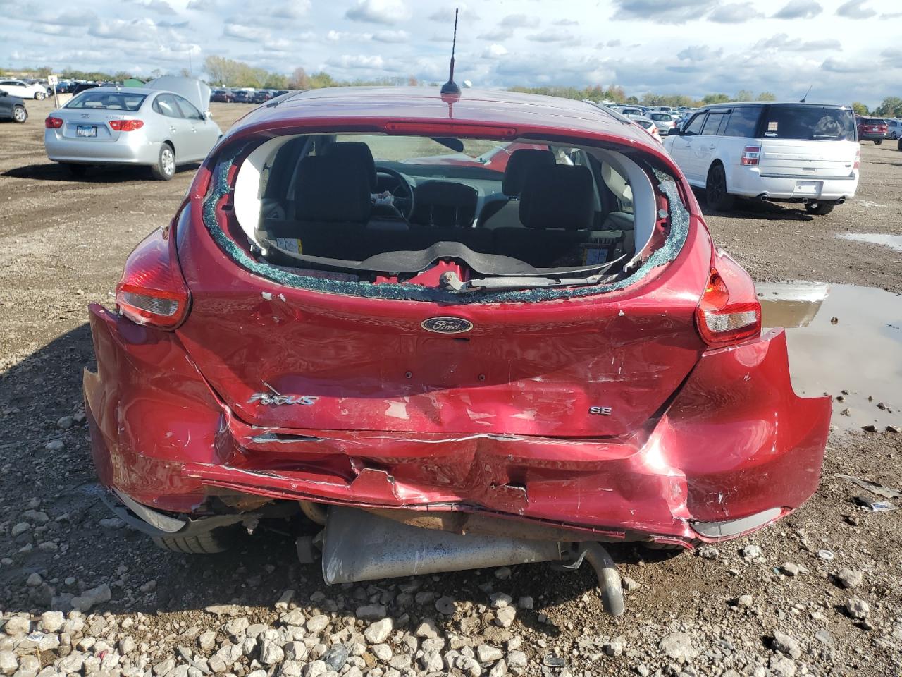 2017 Ford Focus Se VIN: 1FADP3K29HL235168 Lot: 82264235