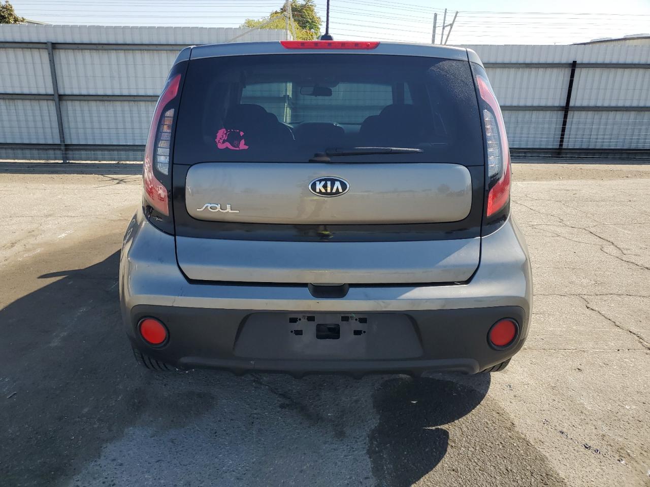 2017 Kia Soul VIN: KNDJN2A27H7437305 Lot: 82402895