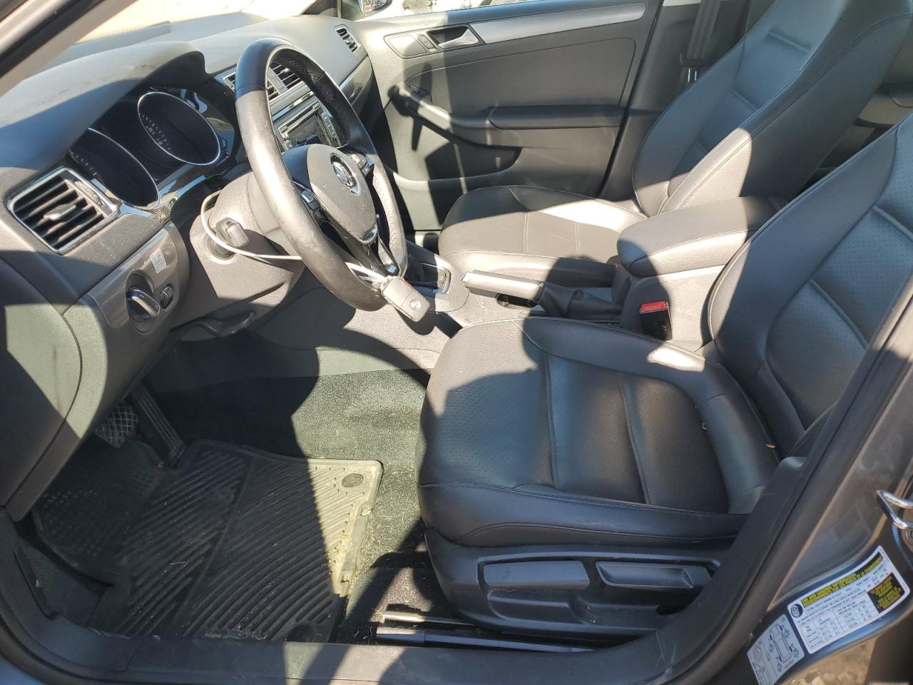 2015 Volkswagen Jetta Tdi VIN: 3VWLA7AJXFM306037 Lot: 86161285