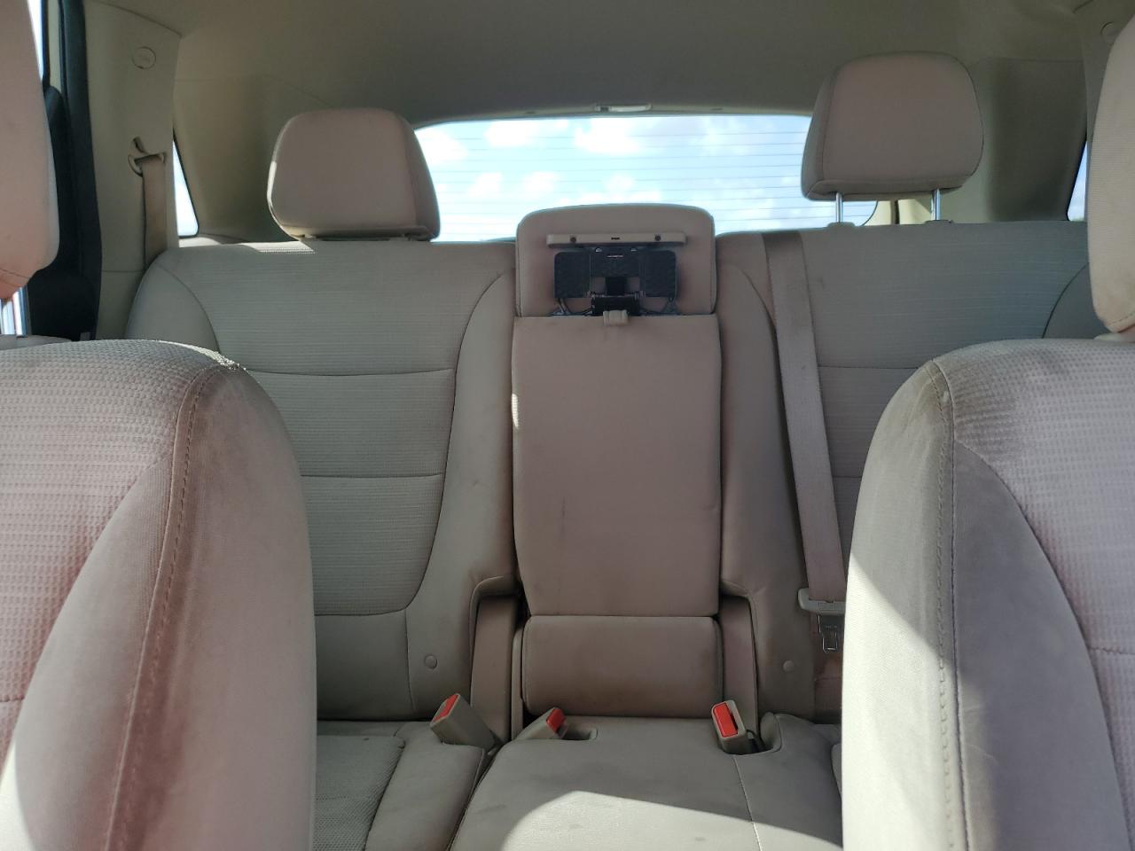 2015 Kia Sorento Lx VIN: 5XYKT3A60FG588358 Lot: 84957895