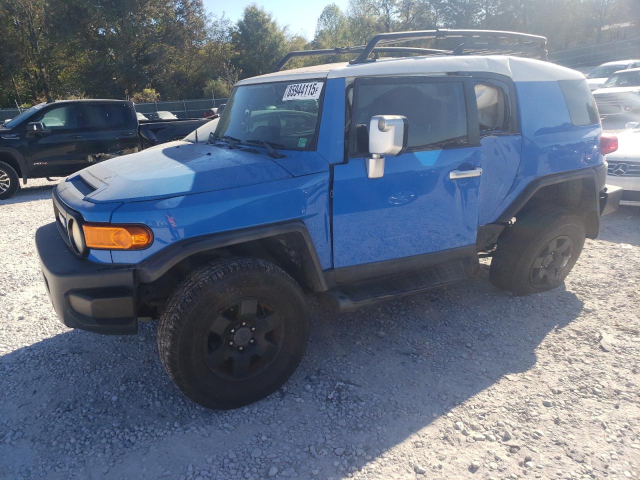 TOYOTA FJ CRUISER 2007. Lot# 85944115. VIN JTEBU11F870005183. Photo 1