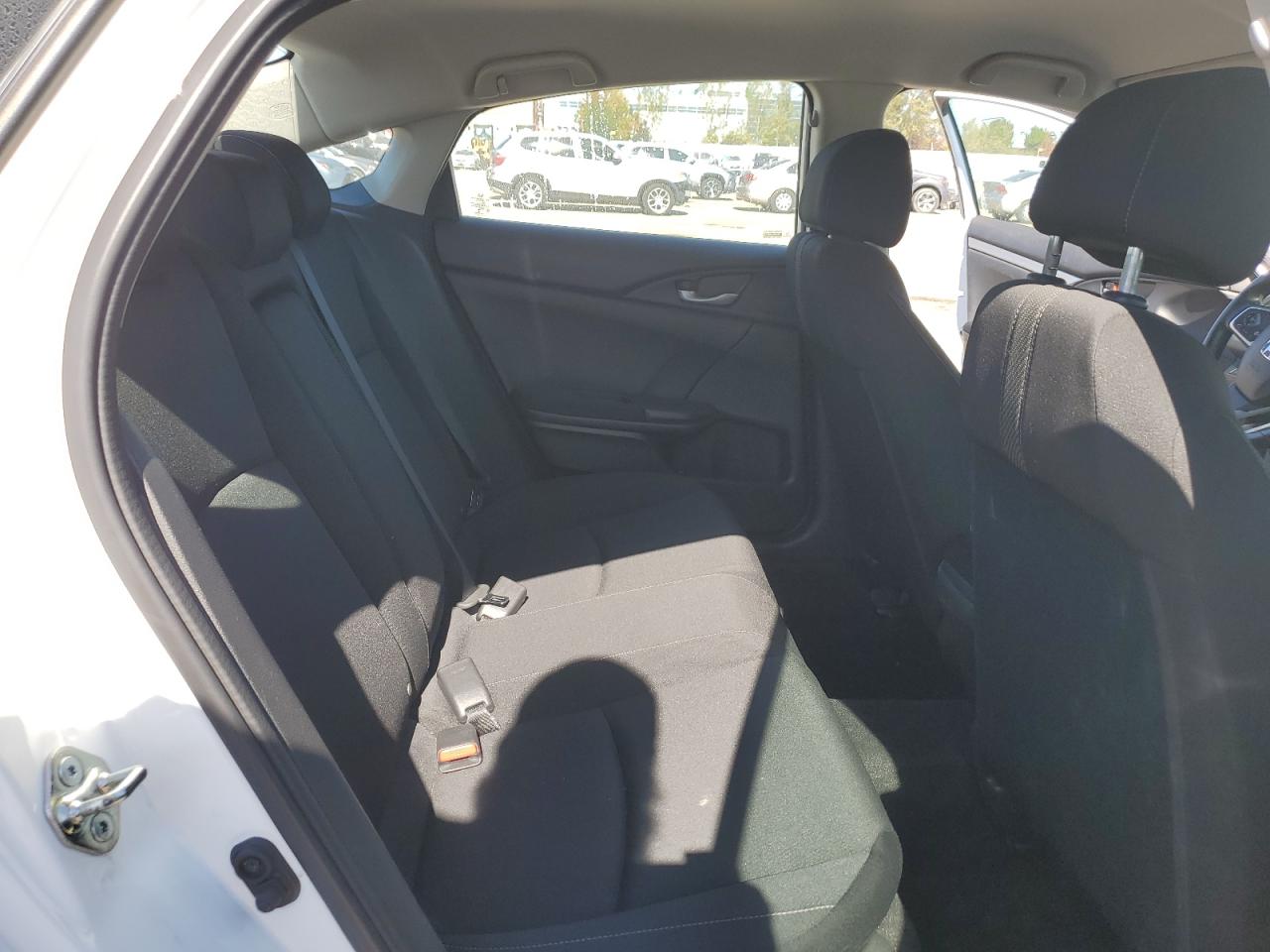 2018 Honda Civic Lx VIN: 2HGFC2F63JH033629 Lot: 85161805