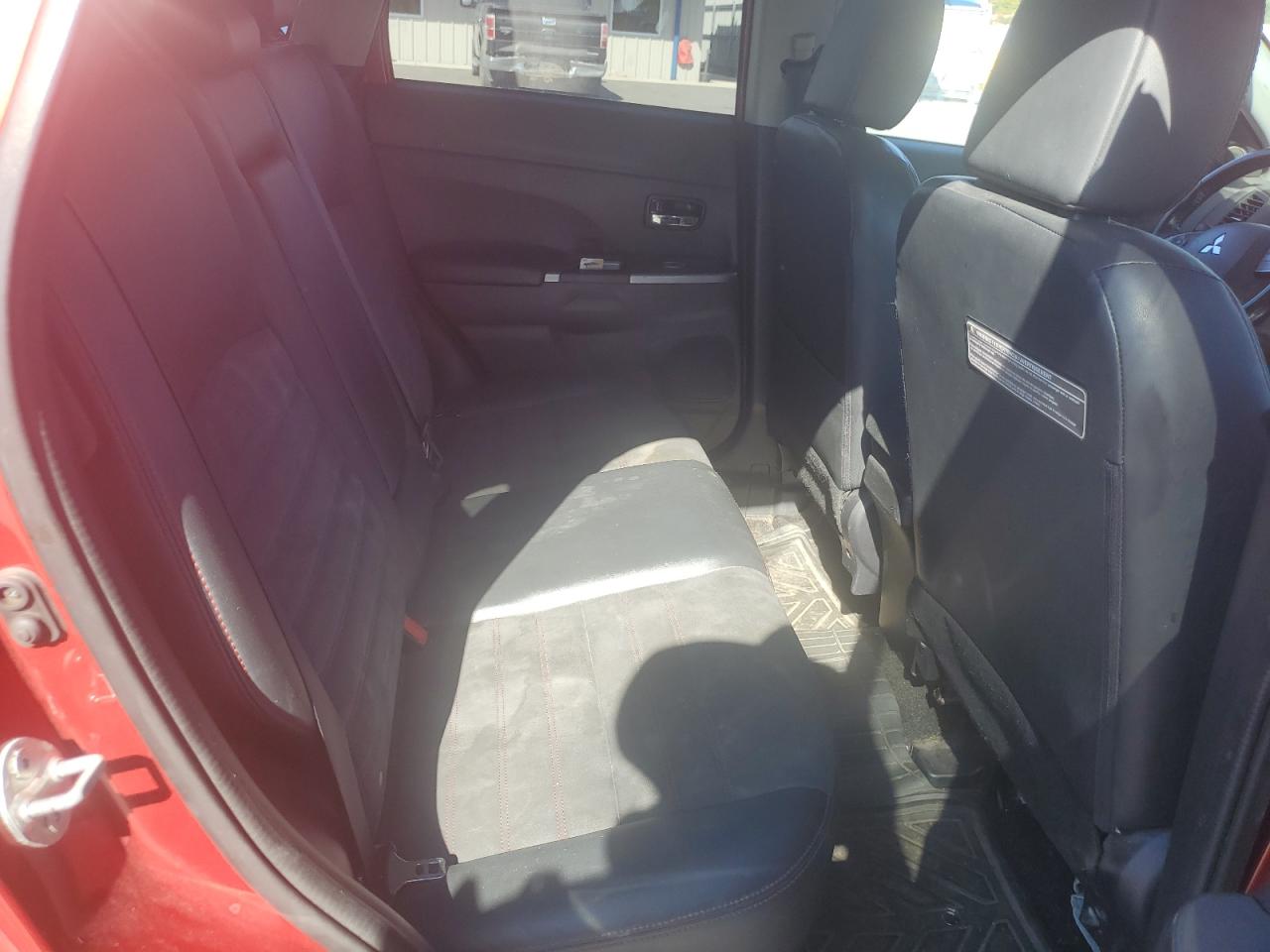 2018 Mitsubishi Outlander Sport Es VIN: JA4AR3AW6JU001544 Lot: 82106355