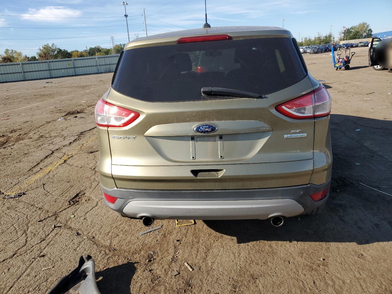 2013 Ford Escape Se VIN: 1FMCU0G95DUB10736 Lot: 82307355