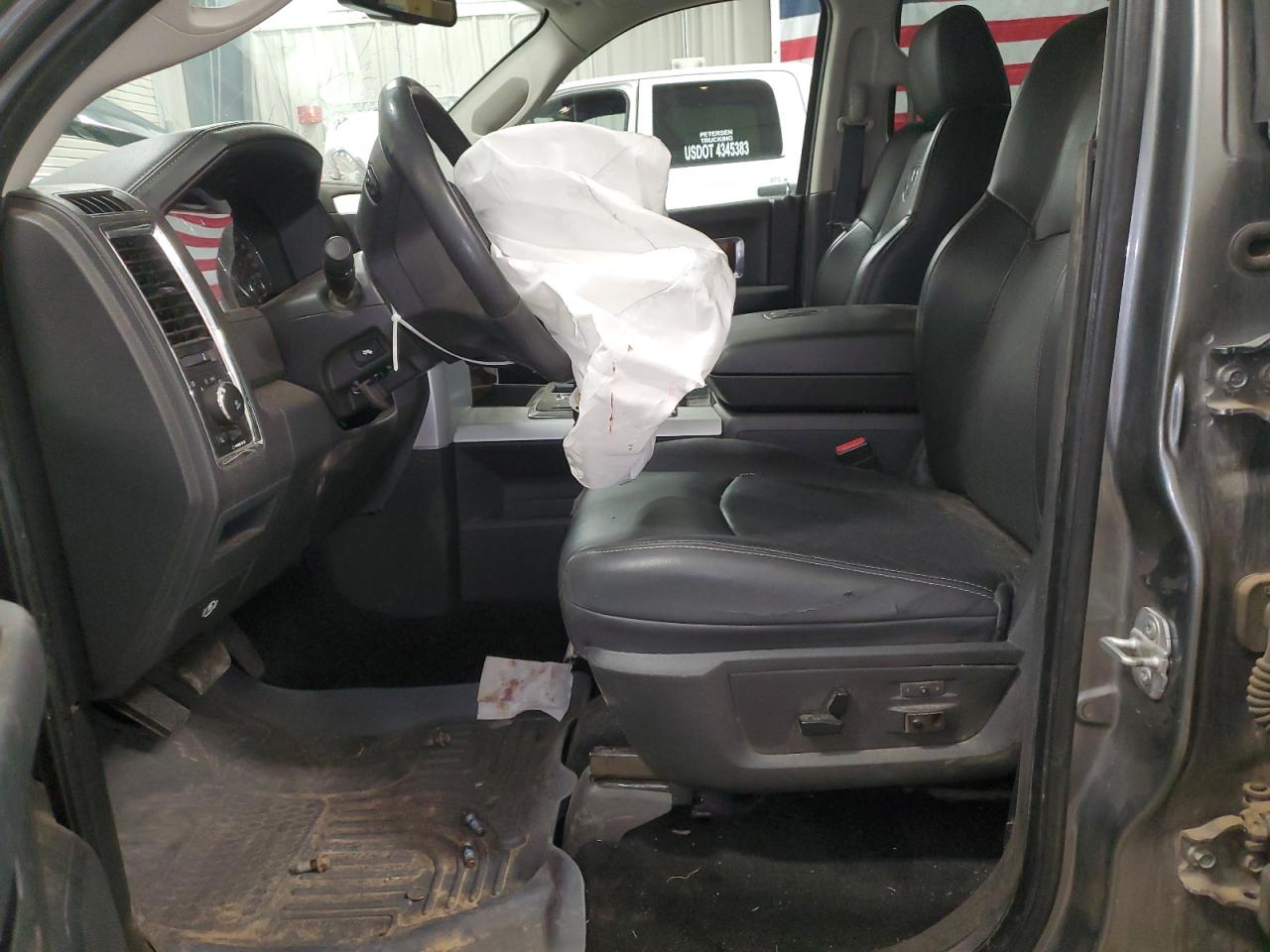 2009 Dodge Ram 1500 VIN: 1D3HV13T59S801239 Lot: 85529755